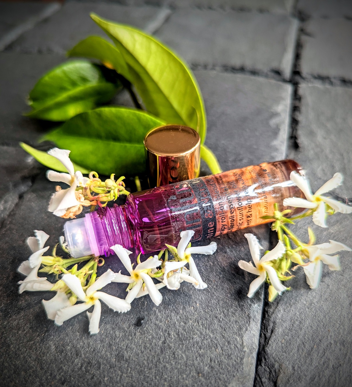 Aromatherapy Roll on - Jasmine & Neroli - 15ml - Image 2